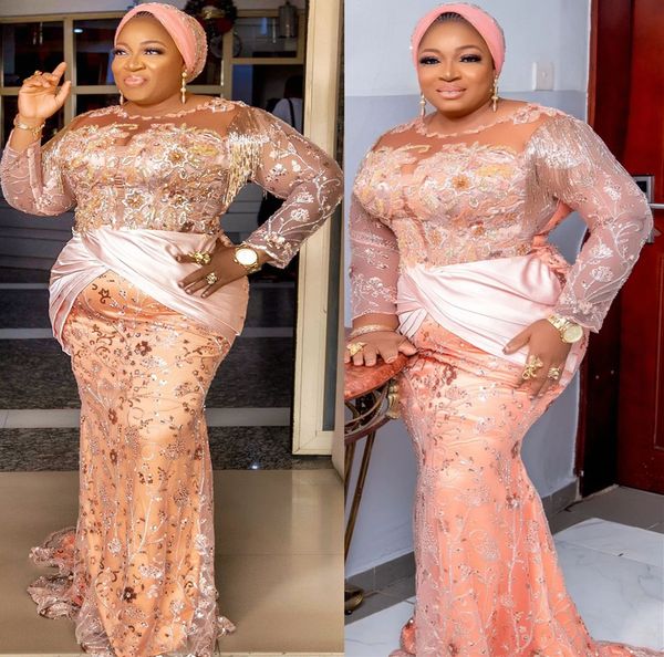 

2022 plus size arabic aso ebi gold luxurious sparkly prom dresses sheer neck tissal evening formal party second reception birthday engagemen, Black