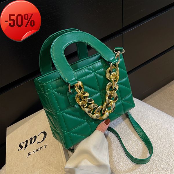 

the factory directly fashion thick hand 2022 new foreign style princs one shoulder msenger women's bag
