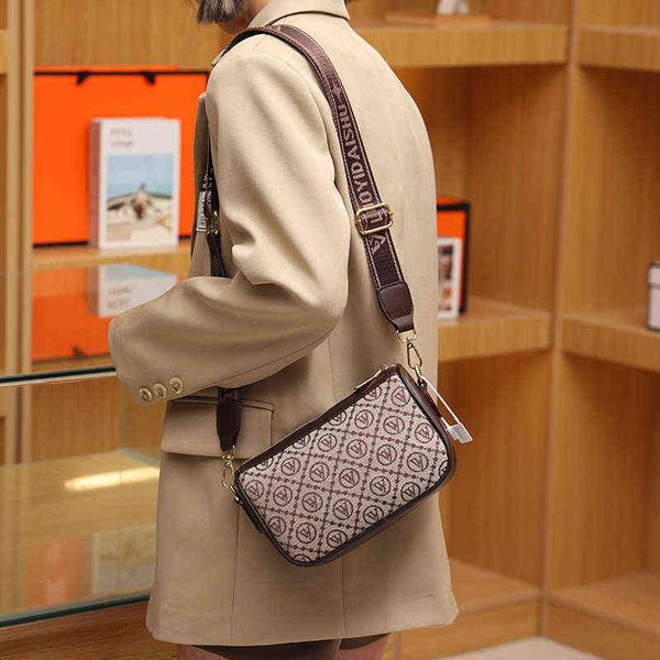 

factory sale 49% off premium medieval embroidered women's 2022 new canvas pillow bag ling lattice single shoulder messenger bag