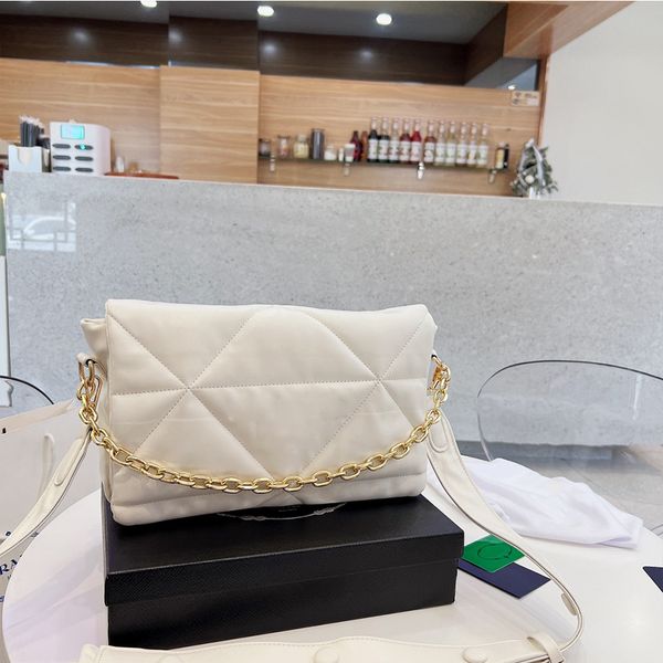 

2022 bags the latest female designer cross body large triangle logo checkered chain bag luxury fashion shoulder bag leather square purse