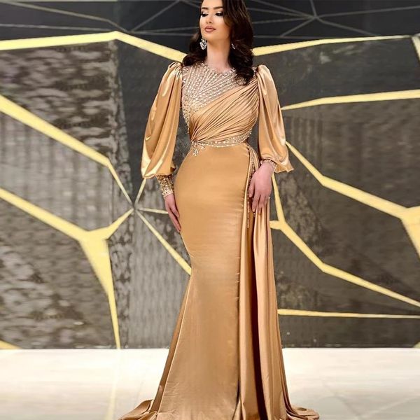 Frisado elegante árabe ouro dubai vestidos de noite manga longa sereia formal ocn vestido cetim pregas robe de soriee