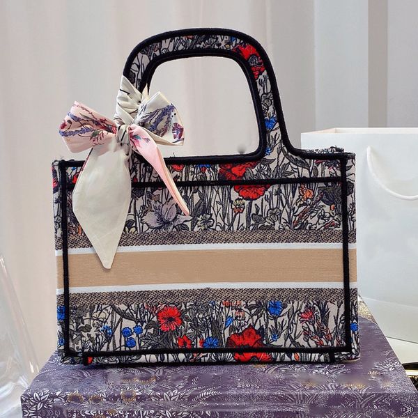 

fashion high capacity designers handbags designer bag embroidery shoulder bags lady cowboy blue crossbody bags shopping handbag wallet 000