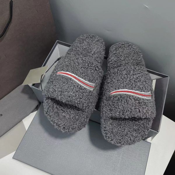 

luxury slide designer fashion women wool sandals warm comfort slippers mens woman slipper shoes autumn winter slides scuffs sandal size 35-4, Black