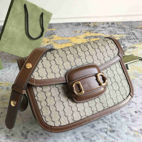 

new fashion designer bag womens retro messenger shackle underarm saddle versatile leather large capacity and versatile bags