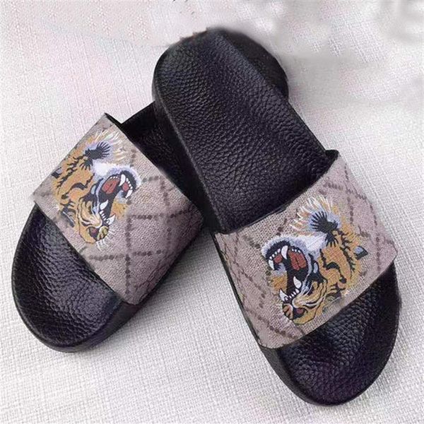 

new-woman slipper designer slipper quality casual slippe printingr fashion super star printing flip flops size 35-44 with box251t, Black