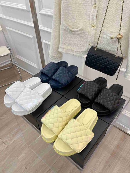 

2022 famous brand summer women's velcro slippers designer casual genuine leather classic luxury loafers for girl paris non-slip beach s, Black