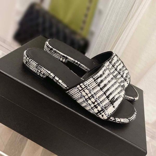 

women slippers classics fahsion summer girls beach slides black white red flip flops floral brocade sandals 35-40 002