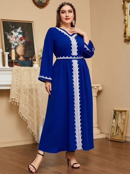 

plus geo embroidery belted dress q7kn#, Black