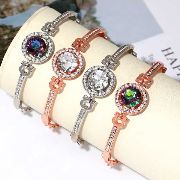 

korean classic jewelry large zircon hollow rhinestone temperament bracelet student explosion, Black