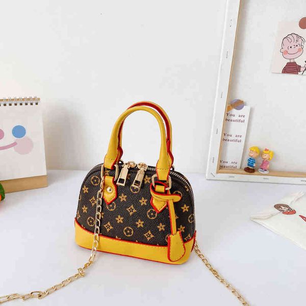 Luxury Kids Girls Fashion Borsa a mano Borsa in pelle PU Borsa a conchiglia a catena Borsa a tracolla di marca Marsupio Borse a tracolla Borse a tracolla Princess Totes borse da ragazza