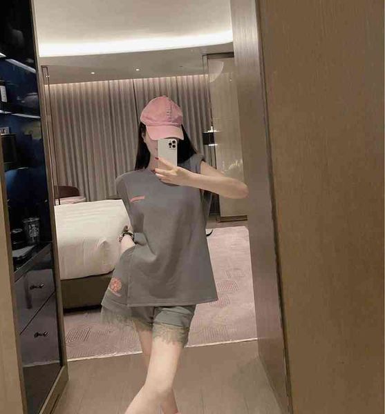 

factory online export designer brand short sleeves ch22ss spring summer new grace set classic pink embroidery fashion casual essential, White