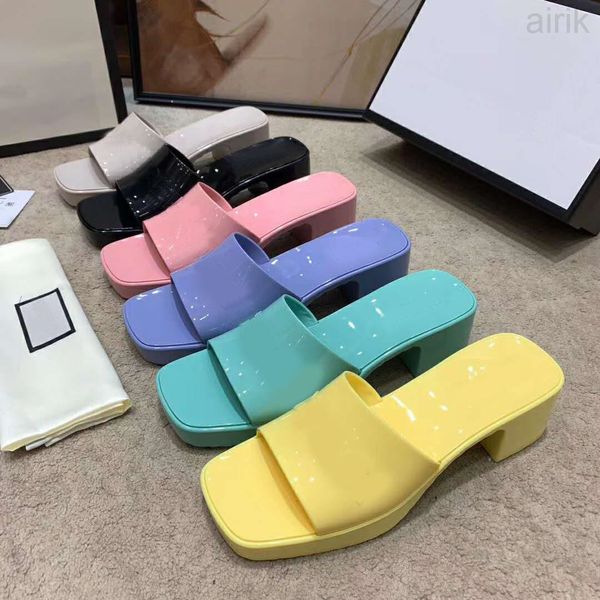 

designer women slippers thick bottom sandals chunky rubber slides platform alphabet lady slipper bright leather heel sandal fashion beach, Black