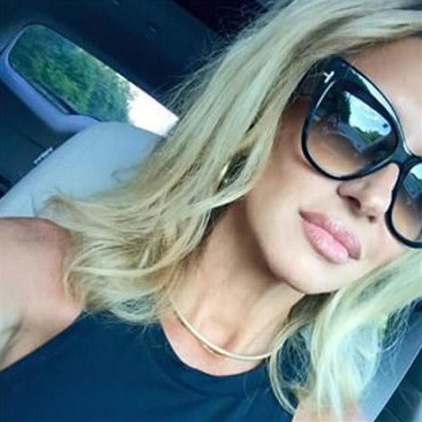 

new fashion brand designer cat eye sunglasses women oversized frame t glasses vintage sun glasses uv4001329s, White;black