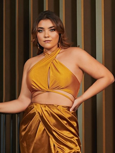 

plus cut out crisscross front tied backless halter e8ah#, Black