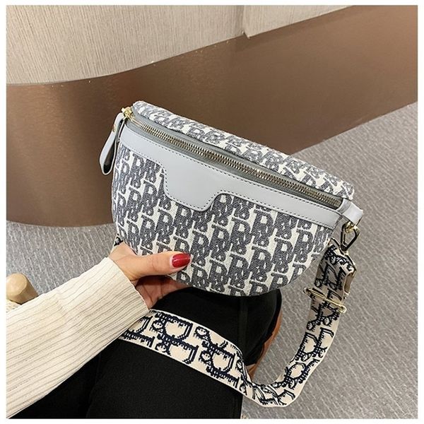 

new fashion messenger chest women's red ins texture foreign style large capacity one diagonal waist clearance outlet sale