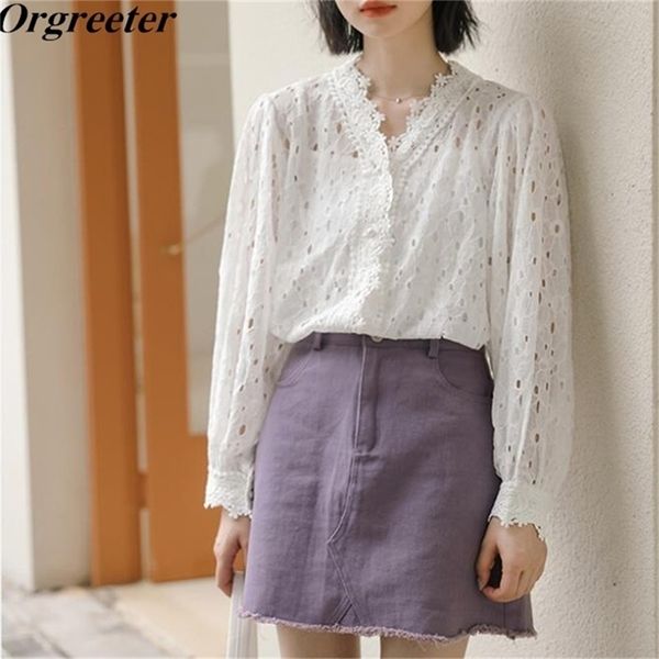 

summer arrival white v-neck lace shirt women long sleeve single-breasted hollow out blouse femme 210602