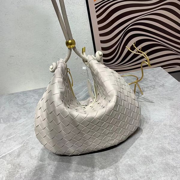 Designers de mulher tecem bolsas de balanço nuvem bolsa bolsa de moda tout