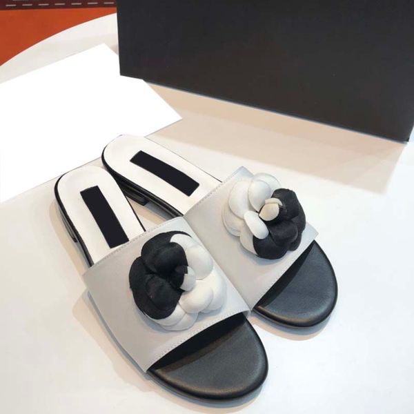 

designer slippers for woman flower flat sandals beach shoes luxury rubber fashion flip flops womens retro mules loafers leather ladies mules, Black