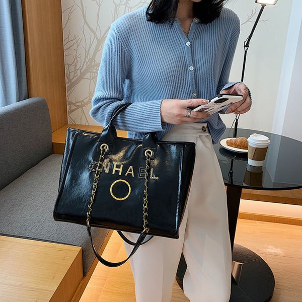 

luxury designer classic handbags women's beach bags brand ch metal badge tote bag small mini evening handbag female capacity large leat, Black;red