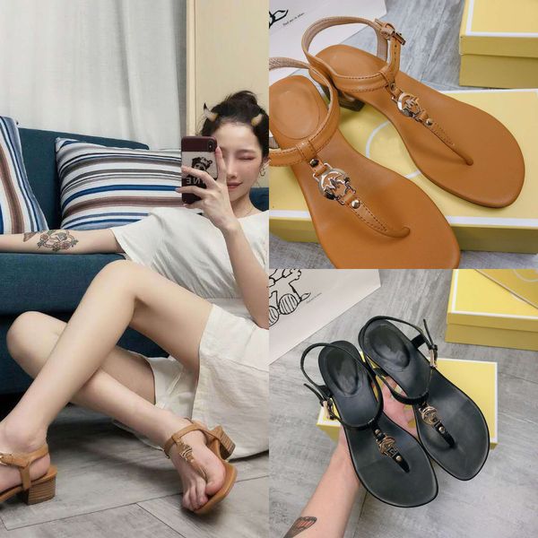 

letter rivets platform sandals buckle strap middle heel thong shoes designers women's flip flops leather dress loafers outdoor beach sl, Black