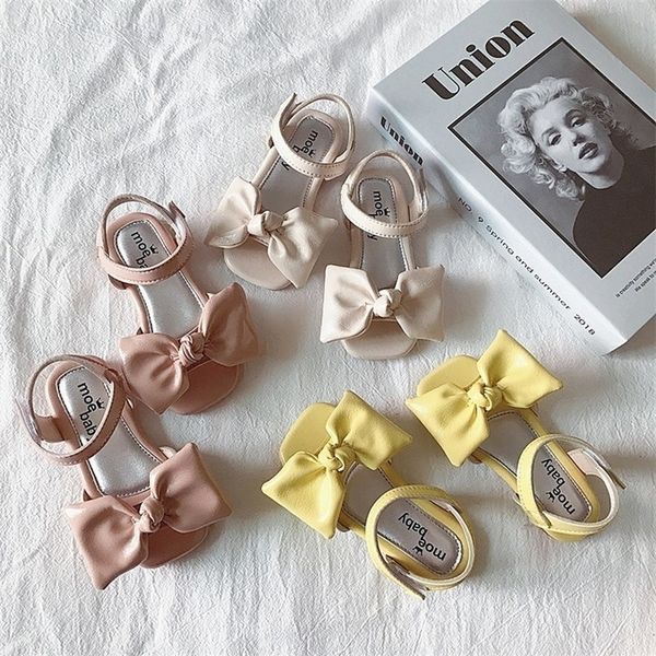 

girls sandals summer girls bow princess shoes flat sandals children soft solid color fashion non-slip shoes 220426, Black;red