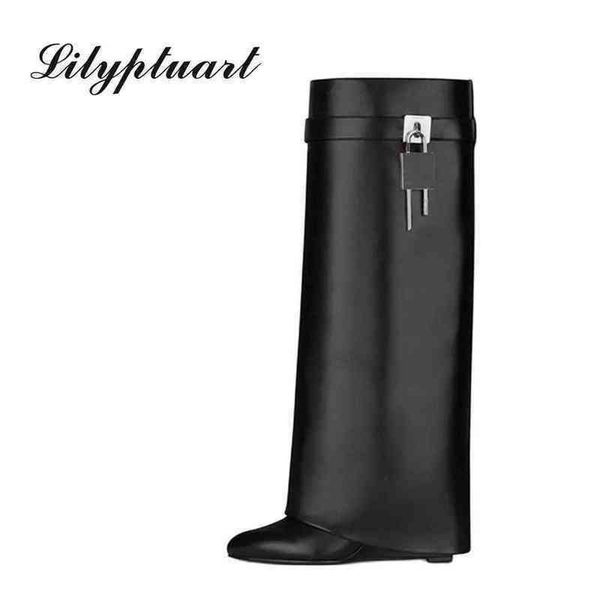 

women boots retro luxury knee high heel shark lock decor wedge pointed toe big size long platform 0709, Black