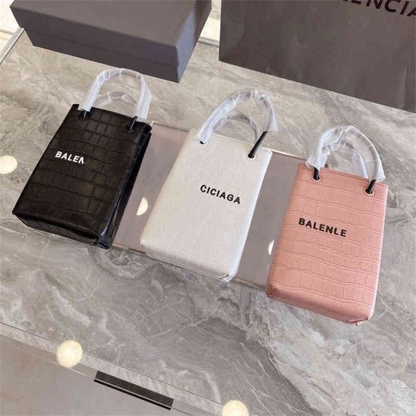 

mobile phone hand carrying one messenger 67% off store wholesale
