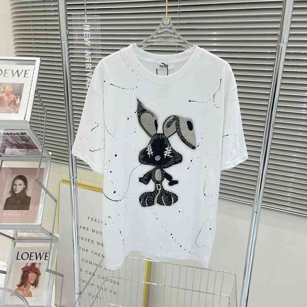 

women's t-shirt 2022 spring and summer niche designer silver wire bugs bunny embroidery splash ink short sleeved women ob91, White