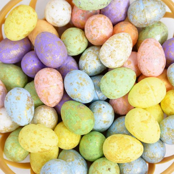 Parti Dekorasyonu 50 PCS Köpük Paskalya Yumurtaları Renkli Güvercini Ana Masa Süsleri için Sepetle Bahar Çelenk Dekor Malzemeleri