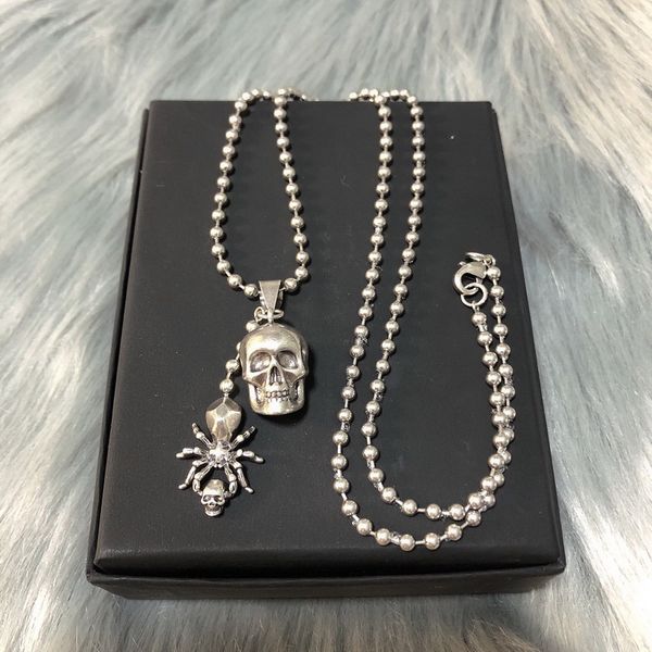 

new designed skulls black crystal love hearts pendants women's necklace ladies vintage brass pearly necklaces designer jewelry 033, Silver