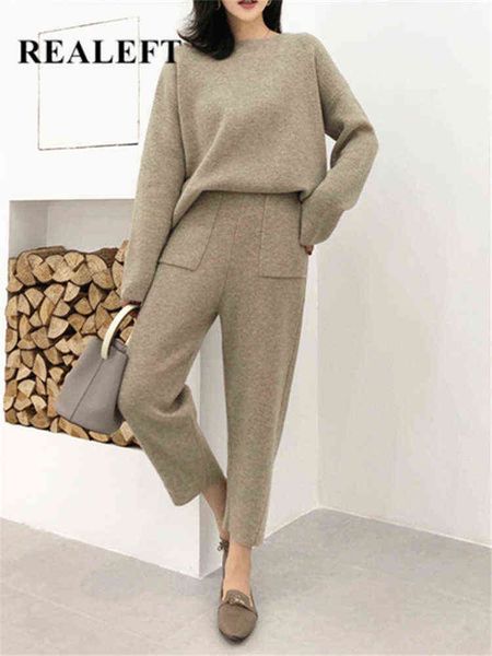 

realeft autumn winter 2 pieces women's sets warm knitted tracksuit 2022 new o-neck sweater and casual harme pants pullover suits t22072, Gray