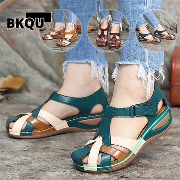 

fashion women sandals waterproo sli on round female slippers casual comfortable outdoor sunmmer plus size women shoes 220406, Black
