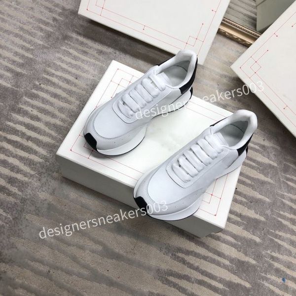 

2022 white embossed leather women boots designer shoes with smooth leather details black casual sneaker
