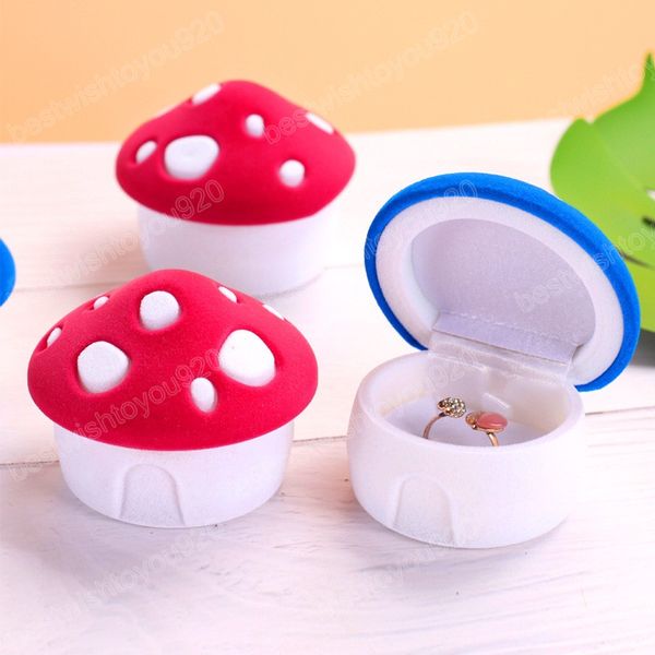 

lovely mushroom gift box holder velvet wedding engagement ring box jewelry box for earrings necklaces display, Black;white