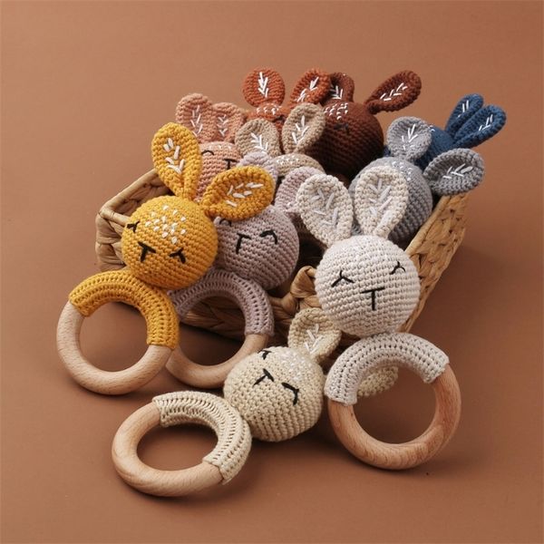 Bebek Teether Ahşap Oyuncaklar Mobil Pram Crib Ring tığ işi çıngırak Soother 220428