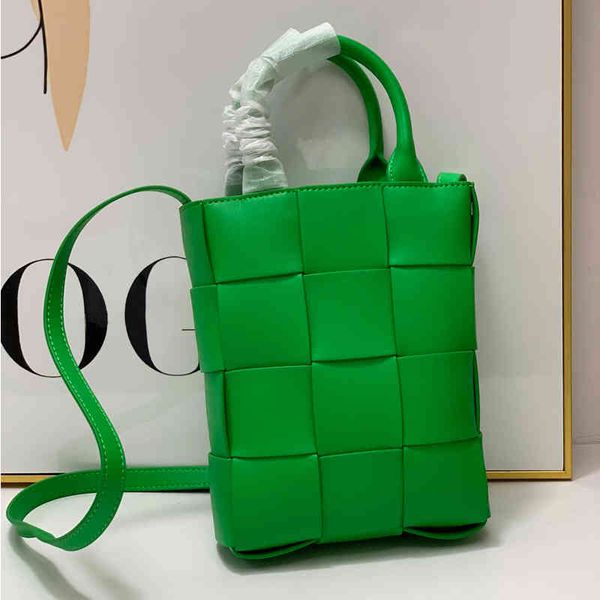 

mini weave tote bags women's designer bucket cassette shoulder crossbody bags shopper ladies handbags weave purses 220719