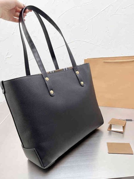 

shopping bags lady large-capacity handbags genuine leather fashion classic retro tote crossbody female purse 220406