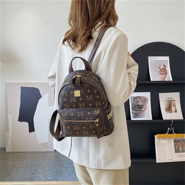 

backpack new fashion shopping women's small backpack student soft leather large capacity schoolbag design purses online