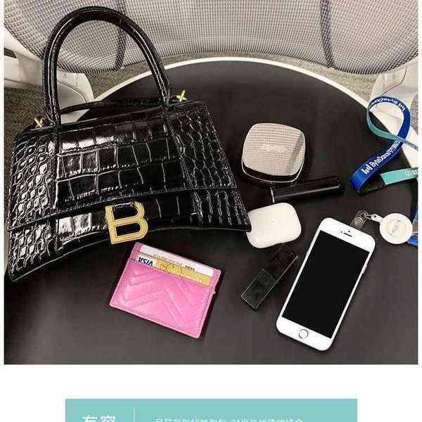 

handbags outlet 2022 new advanced crocodile hourglass bag texture portable women's one shoulder messenger versatile bag