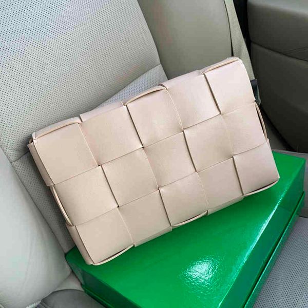 

bvs divani new women's woven single shoulder messenger bag magnetic buckle magic cube bag pillow bag tofu leisure women dco bottegas ve