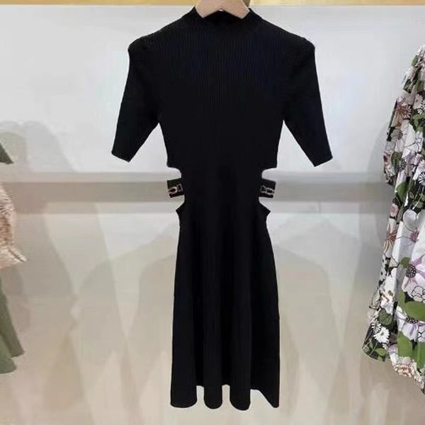 

501 2022 summer brand same style black sweater crew neck short sleeve fashion black womens clothes yingjie, White;black