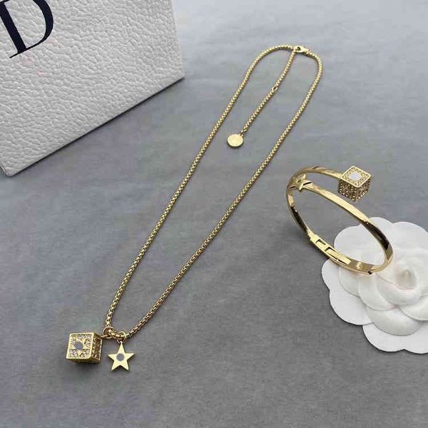 

factory super discount 70% off family new suit bracelet dice design element letter square clavicle necklace sweater chain, Black