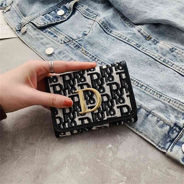 

autumn and winter new fashion cloth face wallet women's long folding women's multi card wallet change fashion design purses online, Red;black