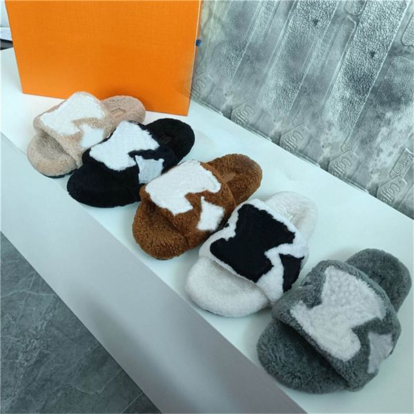 

2023 new fashion luxury designer flat comfort mule slipper shearling treaded rubber outsole thermal wool slippers indoor outdoor sandals, Black