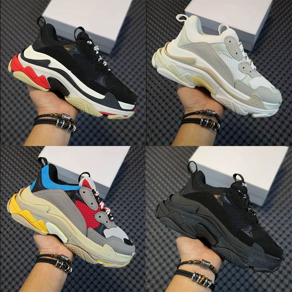

2022 fashion paris 17fw triple s mens sneaker casual dad shoes for men women luxurys designers triple black white red sports sneakers