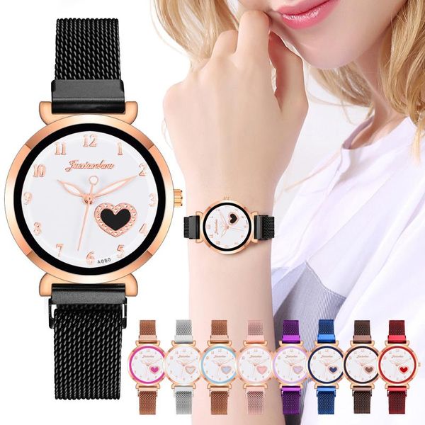 Начатые часы дамы роскошные часы сетчатые магнитные пряжки Quartz Watch для женщин Маленький случайный браслет Relogio feminino Heart Clockwatches