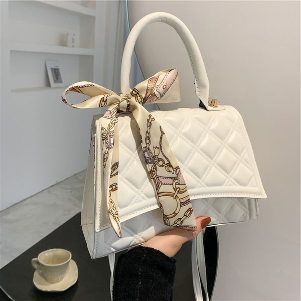 

designer bags female 2022 new fashion small fragrant wind ling lattice silk scarf square armpit single shoulder messenger