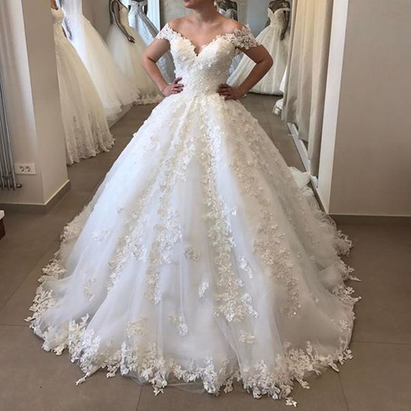 2022 Lindos vestidos de noiva de vestido de bola de renda fora do ombro Aplicado de tamanho de marfim de marfim vestidos de noiva Tribunal Robe de Mariage