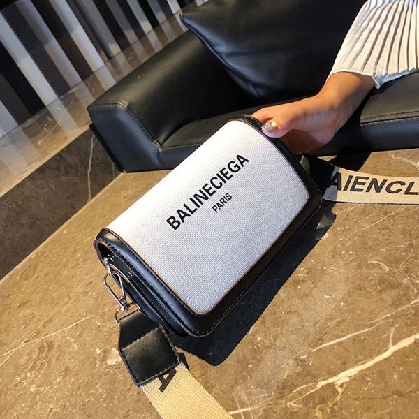 

new women's shoulder bag summer small fashion version versatile messenger wide strap simple one