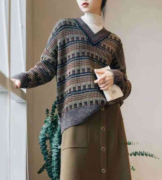 

women's sweaters autumn winter collection merino wool plaid jacquard vneck pullover sweater, White;black